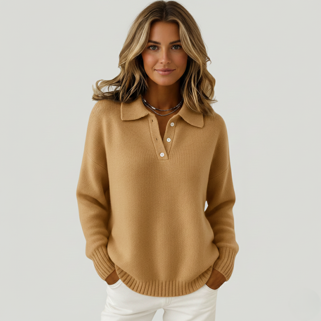 Pull doux chic pour femme en coton avec col rond, couleur crème, de la marque Danoir Paris, modèle FR1618.