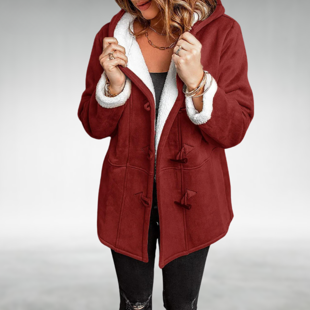 Veste d'hiver élégante Amanda de Danoir Paris, tissu chaud et confortable, avec détails sophistiqués pour femme.