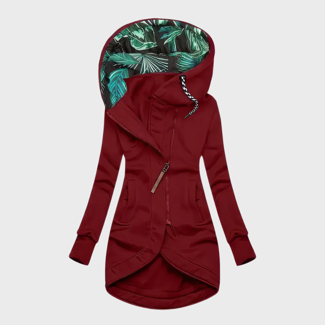 Veste d'hiver élégante FR870 de Danoir Paris, en noir, avec coupe sophistiquée et détails modernes.