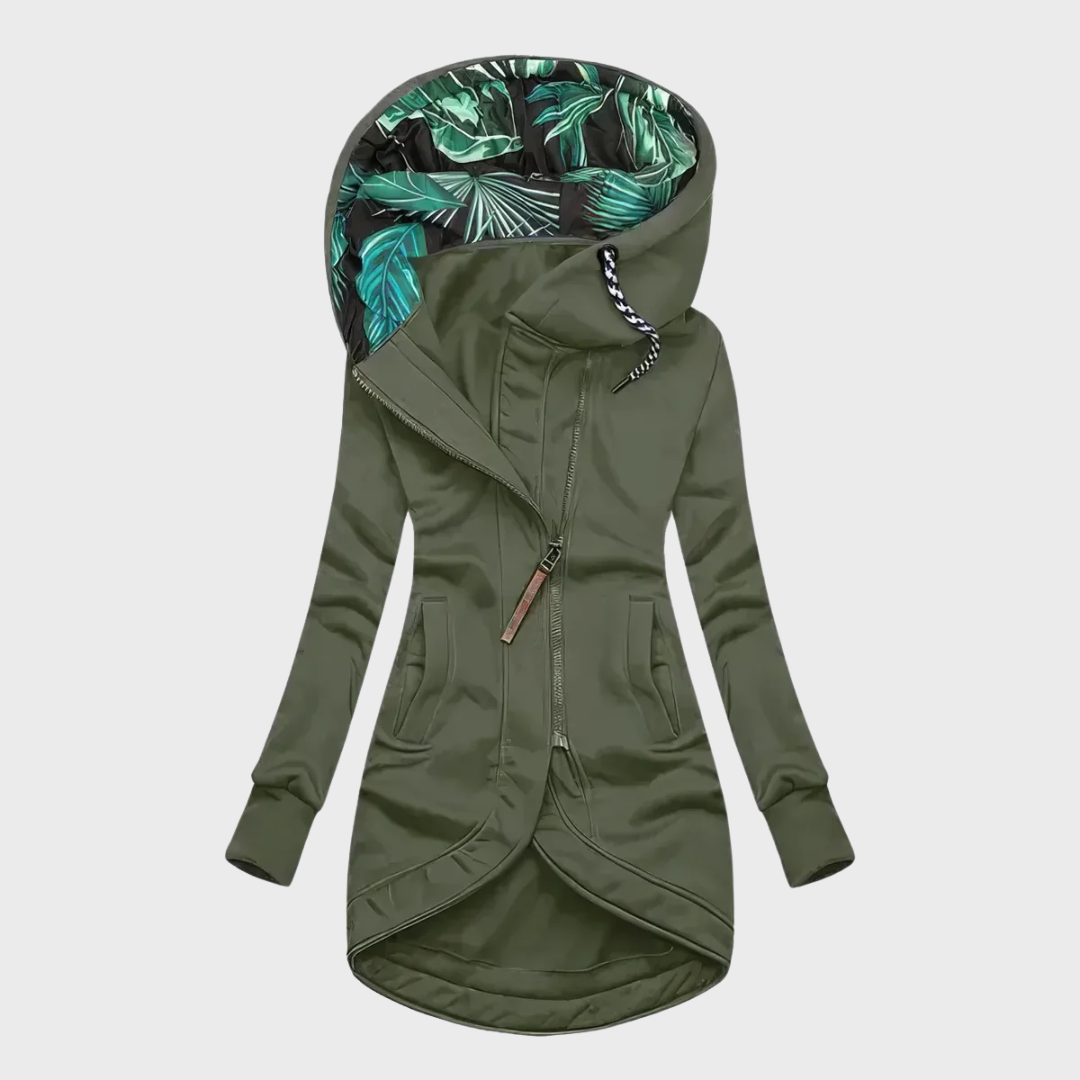 Veste d'hiver élégante FR870 de Danoir Paris, veste noire pour femmes, tissu chaud et coupe sophistiquée.