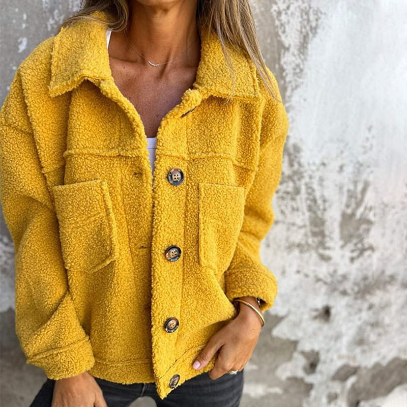 Veste élégante Danoir Paris FR904 en tissu confortable, vue de face avec détails de couture et col classique.