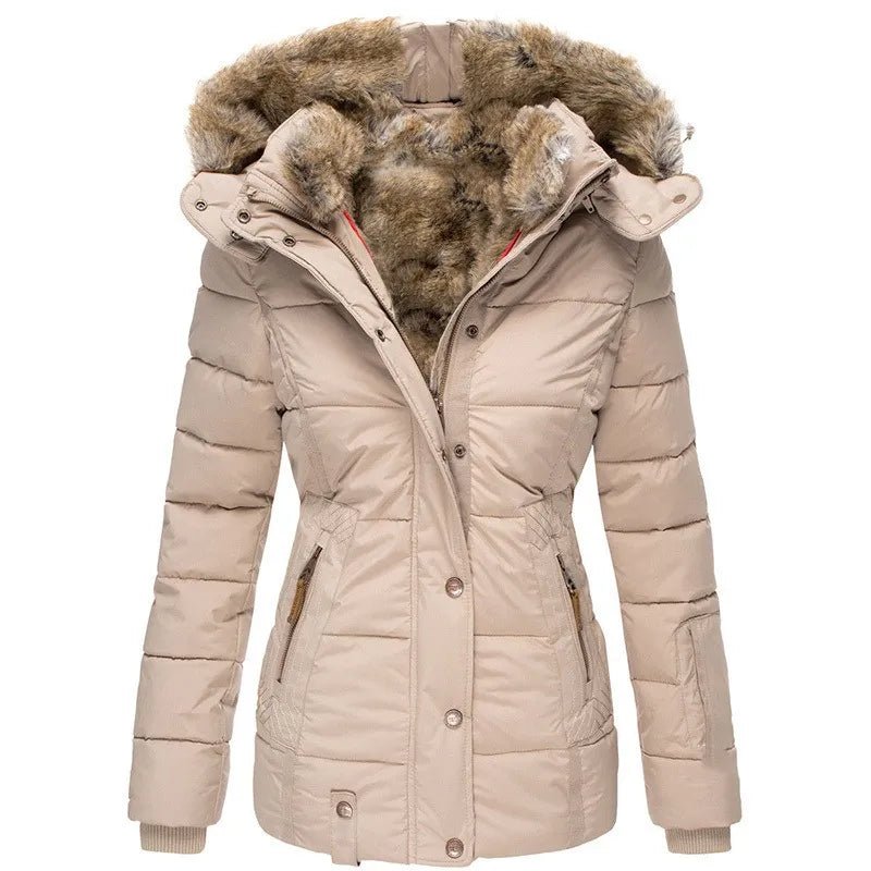 Manteau d'hiver élégant FR911 de Danoir Paris en noir, vue de face, avec col et détails sophistiqués.