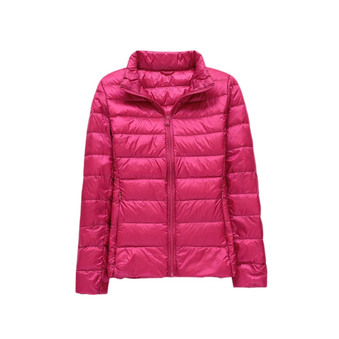 Veste ultra légère et élégante Danoir Paris Elin FR939, coupe moderne, tissu fin et confortable, portée décontractée ou chic.
