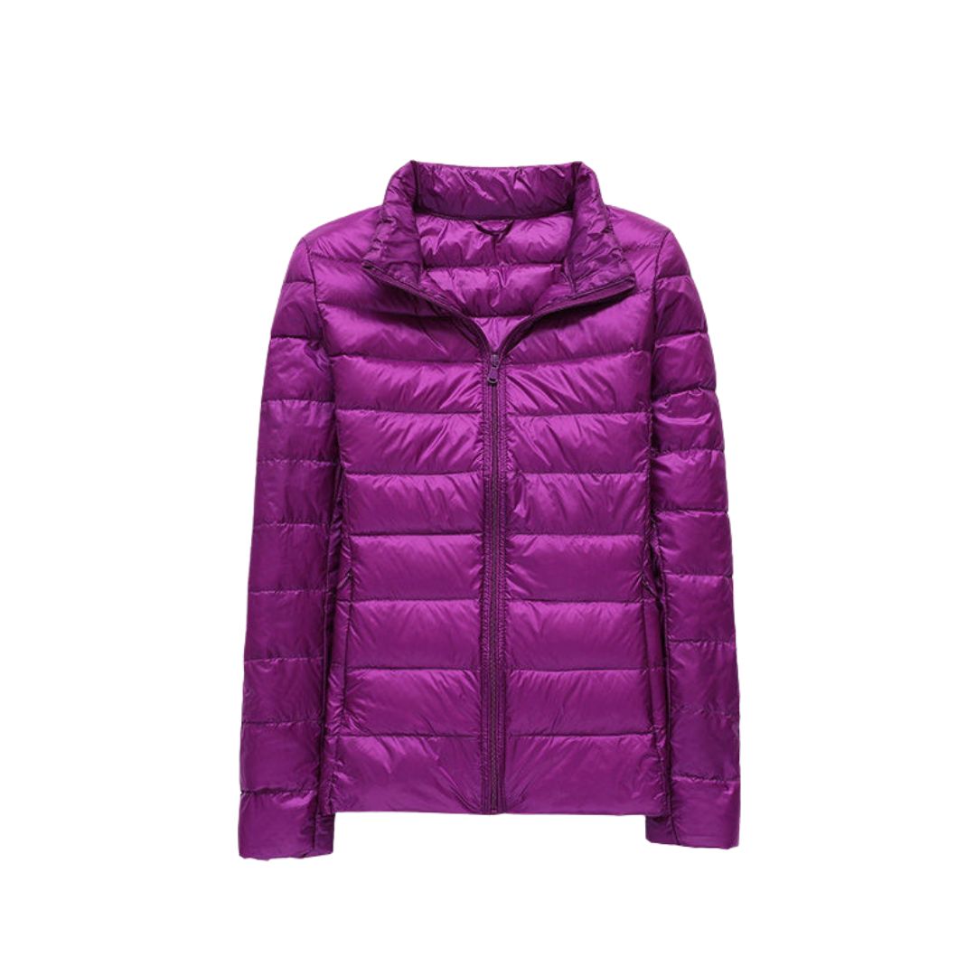 Veste ultra légère élégante Elin de Danoir Paris, couleur rose, vue de face, design chic et moderne.