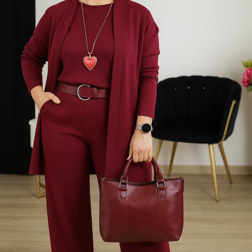 Ensemble élégant et confortable Brumello de Danoir Paris, vêtement de style sophistiqué pour femmes.