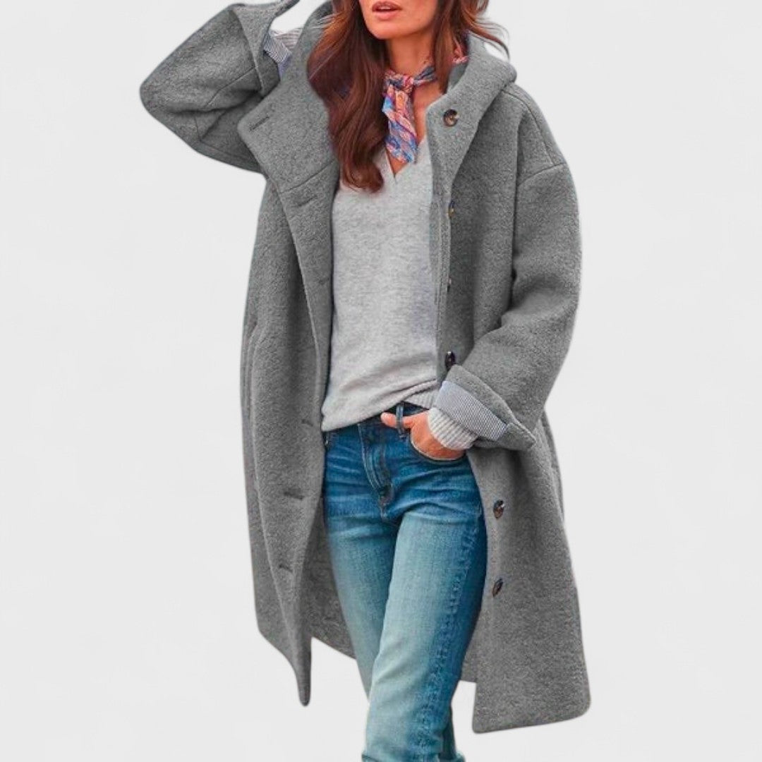 Veste en laine douillette Danoir Paris Olivia FR982, couleur vert foncé, détail de la texture chaude et confortable.