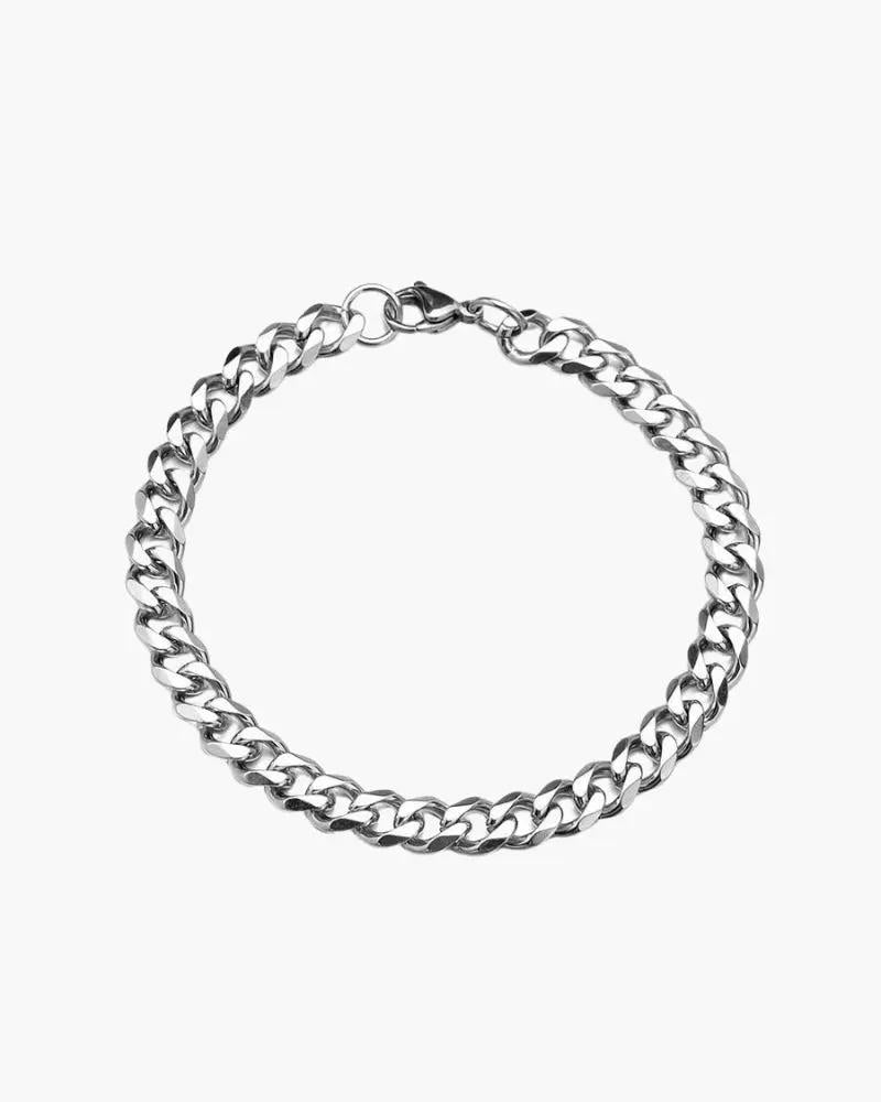 Bracelet chaîne Old Money en or de la marque Danoir Paris, finition élégante et bracelet en or 3mm.