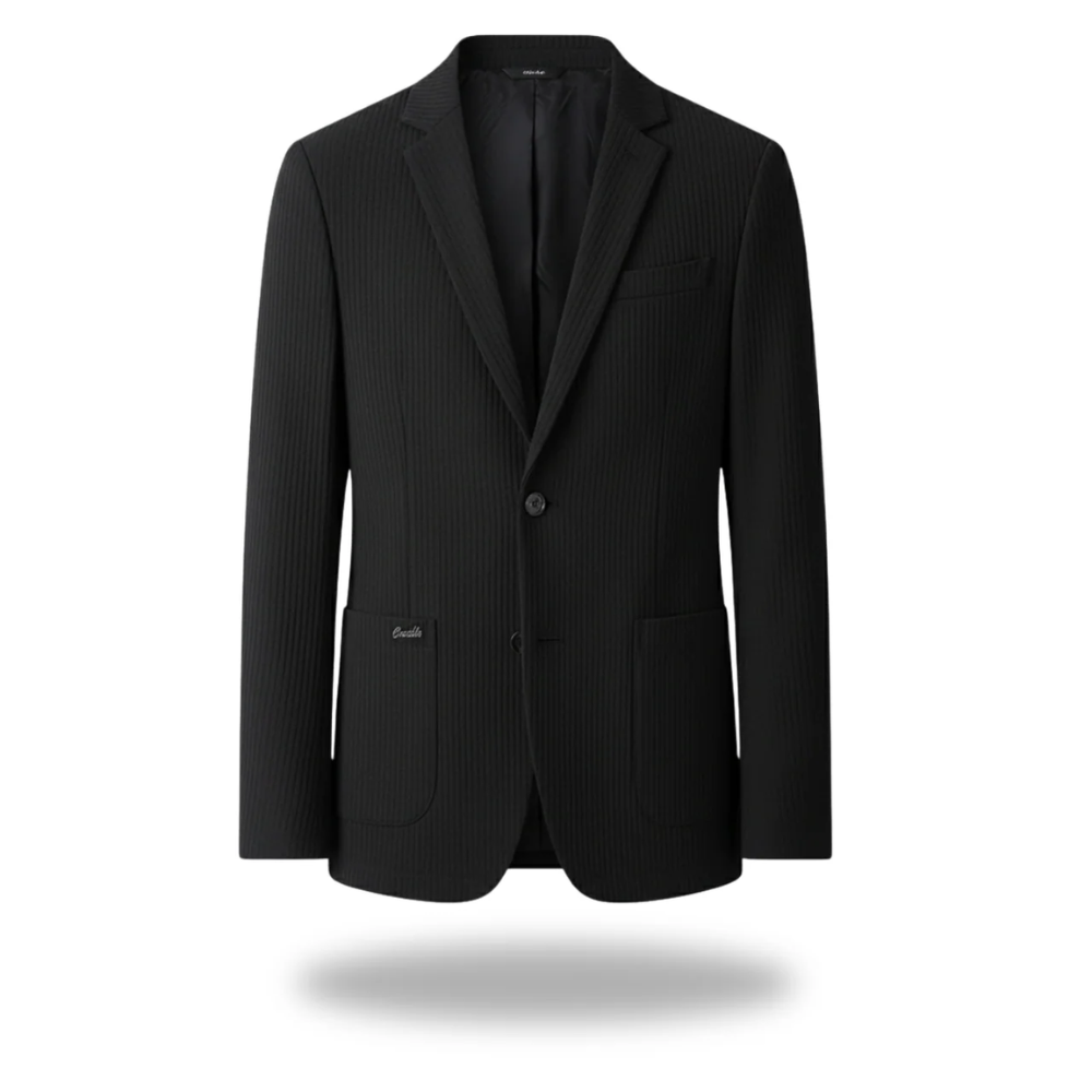 Blazer pour hommes Danoir Paris, style versatile, en tissu élégant, porté sur une chemise blanche, vue de face.