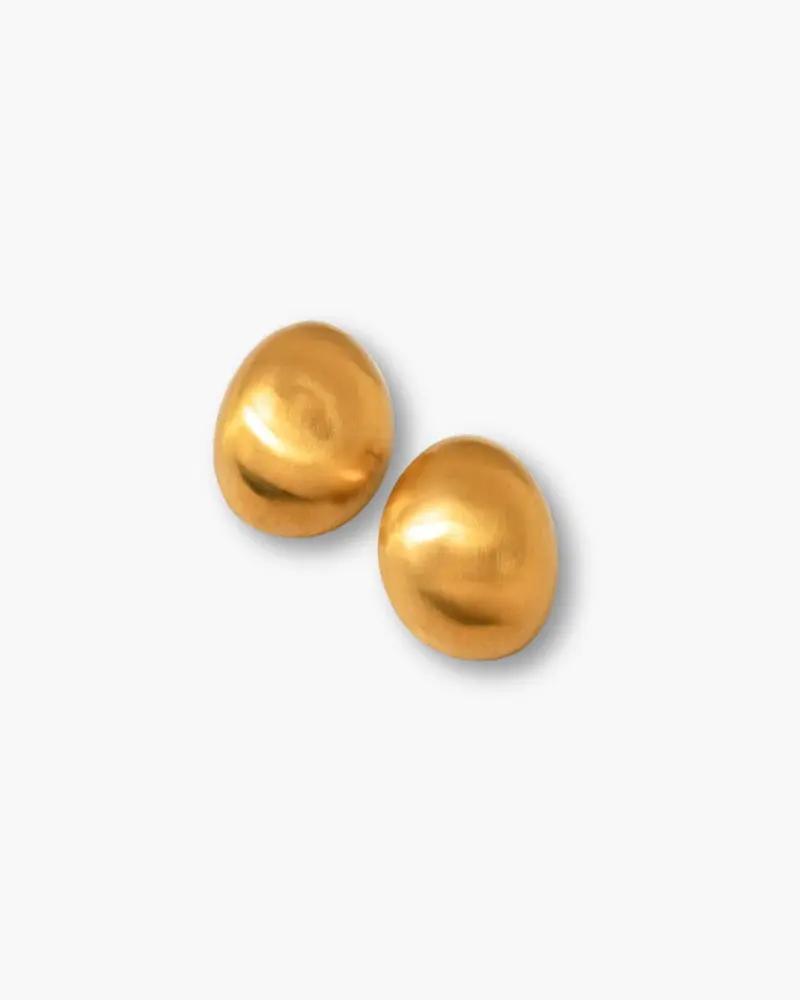 Boucles d'oreilles Orova Shield Danoir Paris en or avec design élégant et moderne, visibles sur un fond neutre.