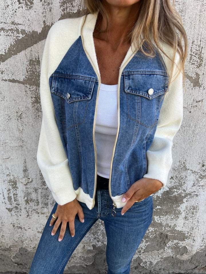Veste quotidienne Danoir Paris Isa, coupe flatteuse et couvrante, idéale pour un look élégant et confiant.