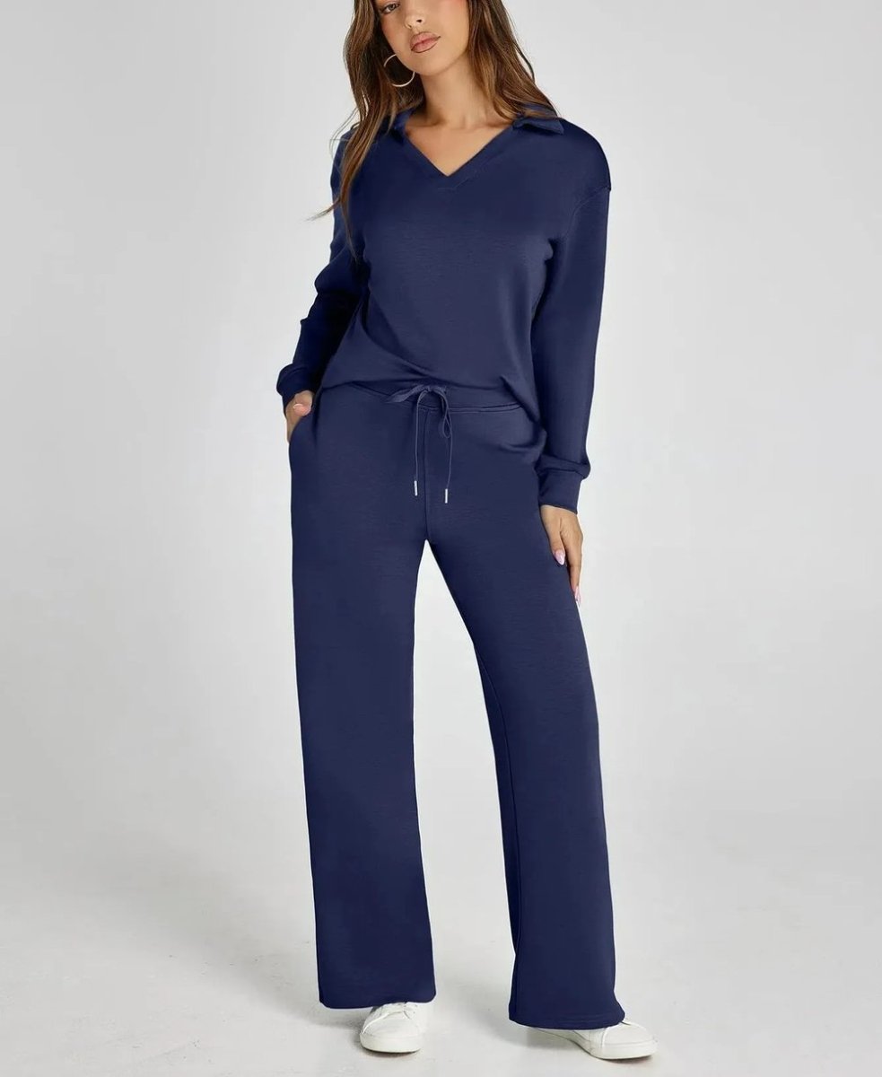 Combinaison de voyage élégante Nina par Danoir Paris, tissu fluide et coupe moderne, portée pour un look chic et confortable.