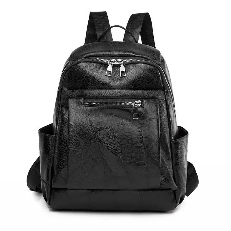Sac à dos Danoir Paris Cordelia, sac à dos chic et intemporel en cuir avec bandoulière ajustable et design élégant.
