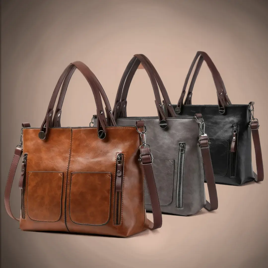 Sac à bandoulière Lilia de Danoir Paris, élégant et intemporel, en cuir avec boucle métallique et poignées ajustables.