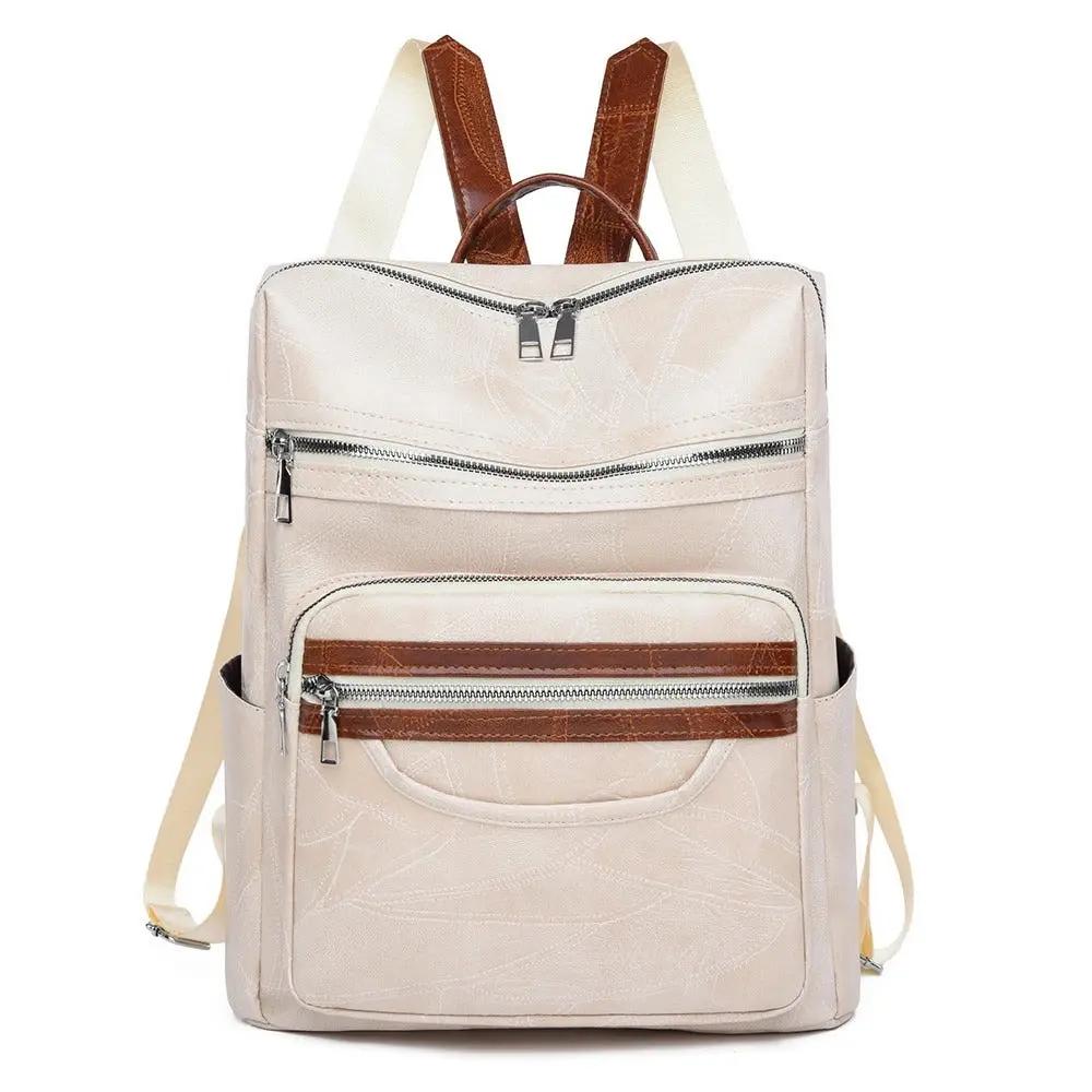 Sac à dos Danoir Paris Marguerite, design chic et élégant avec détails sophistiqués, vue de face sur fond neutre.