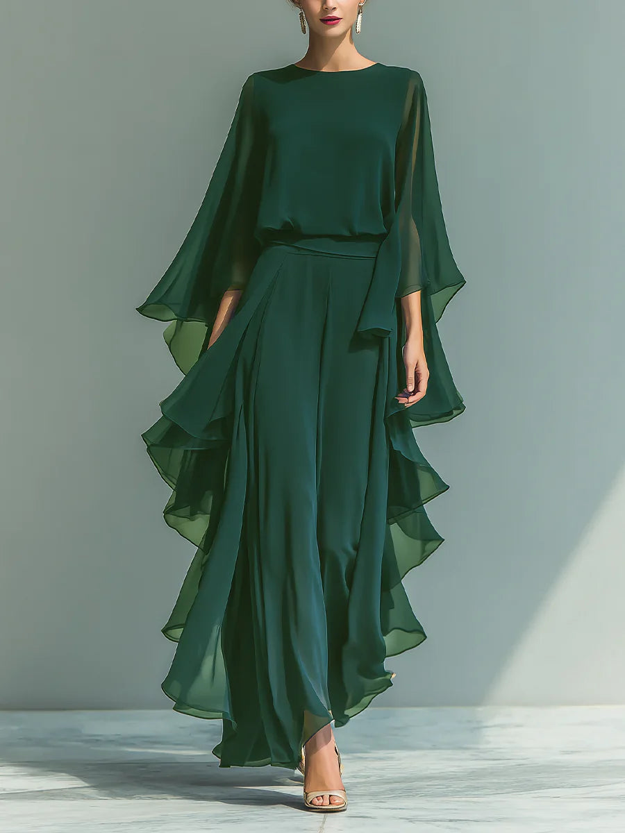 Ensemble assorti Aurora Danoir Paris en chiffon élégant avec volants, comprenant haut et pantalon bleu clair, pour un look chic.