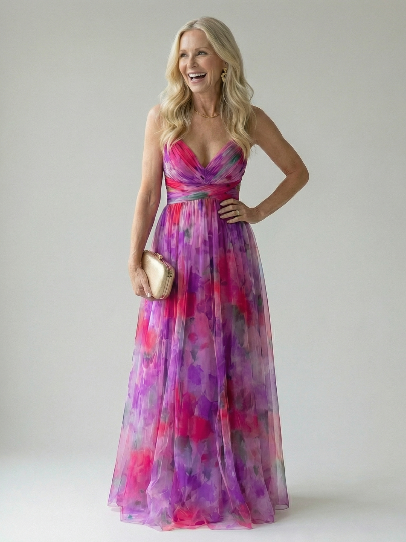 Robe longue maxi en tissu doux Isel de Danoir Paris, vêtement élégant avec coupe fluide et détails de tissu léger.