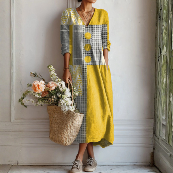 Robe en lin décontractée Emma™ de Danoir Paris, tissu léger et confortable, portée décontractée avec manches courtes et coupe fluide.