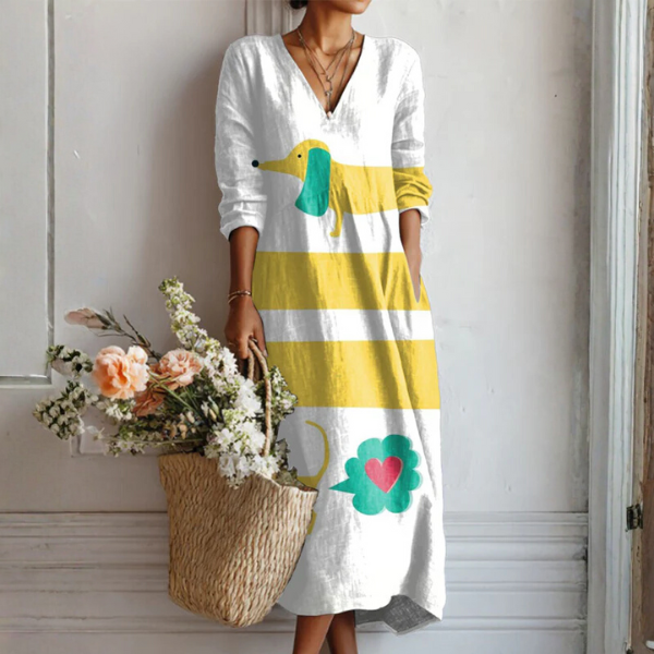 Robe urbaine bohème Zoe™ multicolore de Danoir Paris, tissu léger et style décontracté, vue en gros plan.