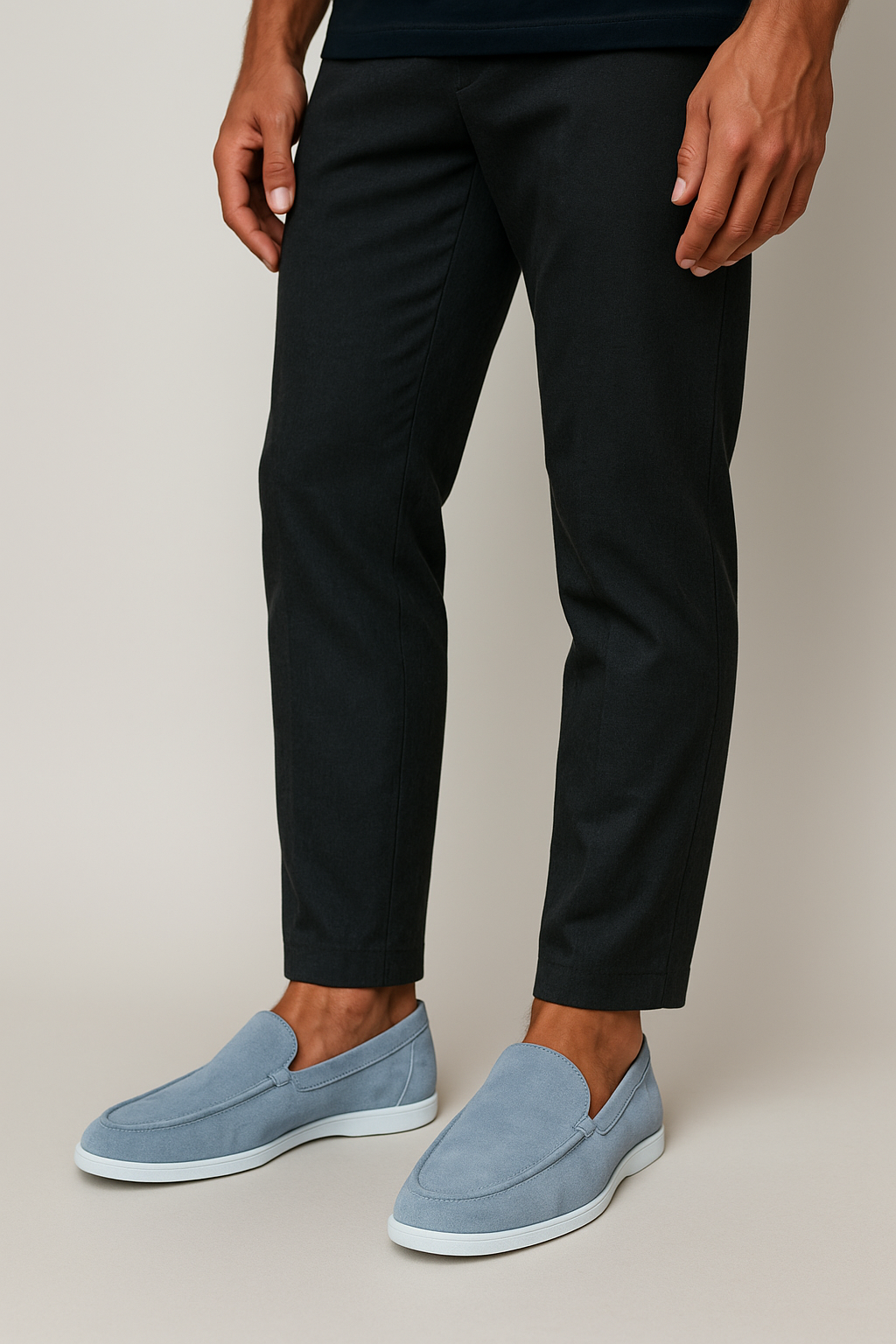 Mocassins élégantes Danoir Paris™ en daim premium, style sophistiqué, finition soignée, chaussure pour femme.