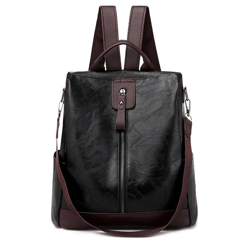 Sac urbain chic Chloe de Danoir Paris en cuir avec bandoulière et détails élégants, vue de face.