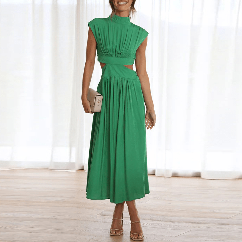 Robe longue élégante sans manches Danoir Paris, design plissé, col montant, idéale pour été et occasions spéciales.