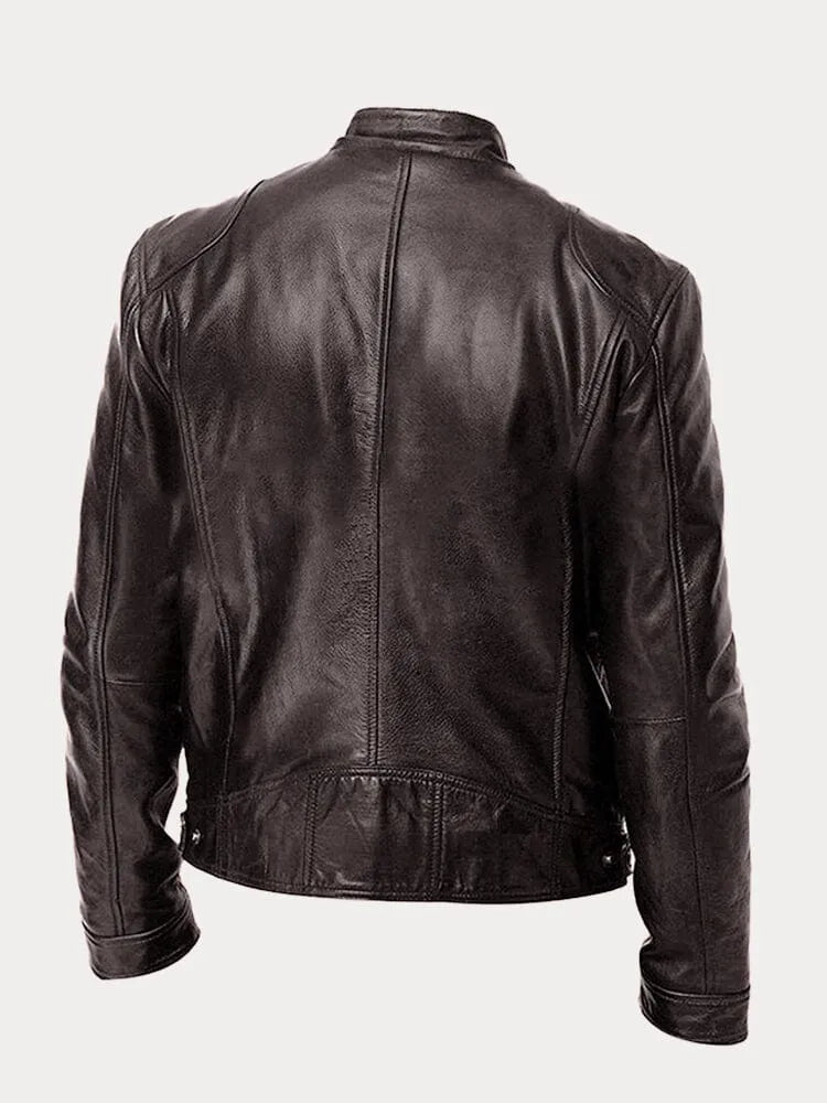 Veste en cuir Danoir Paris™ noire, détails élégants, coupe ajustée, visible sur un mannequin.