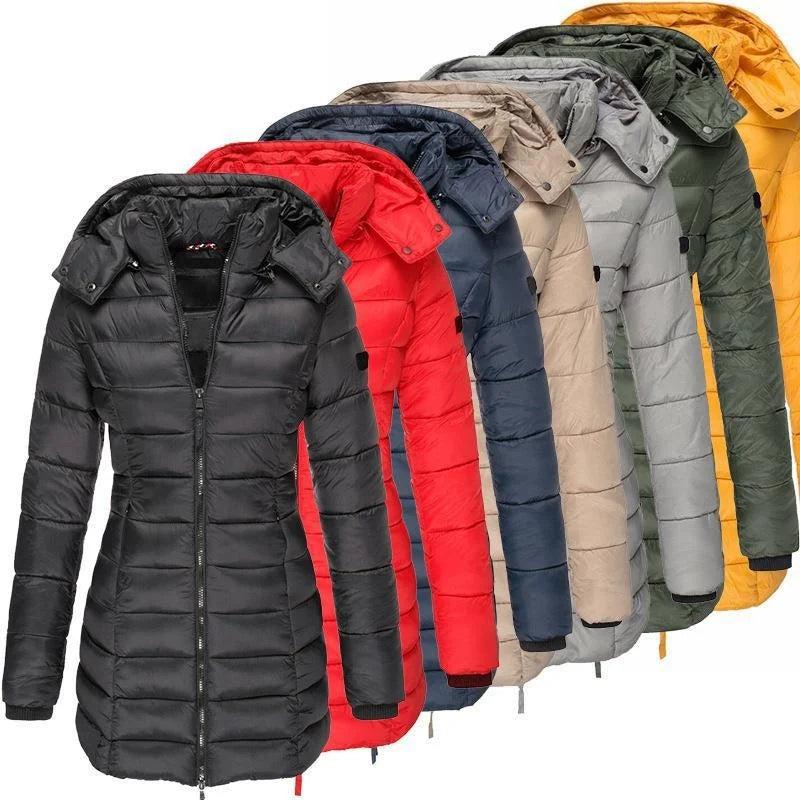 Doudoune élégante d'hiver Luxe de Danoir Paris, veste chaude avec capuche, fini brillant et design sophistiqué.