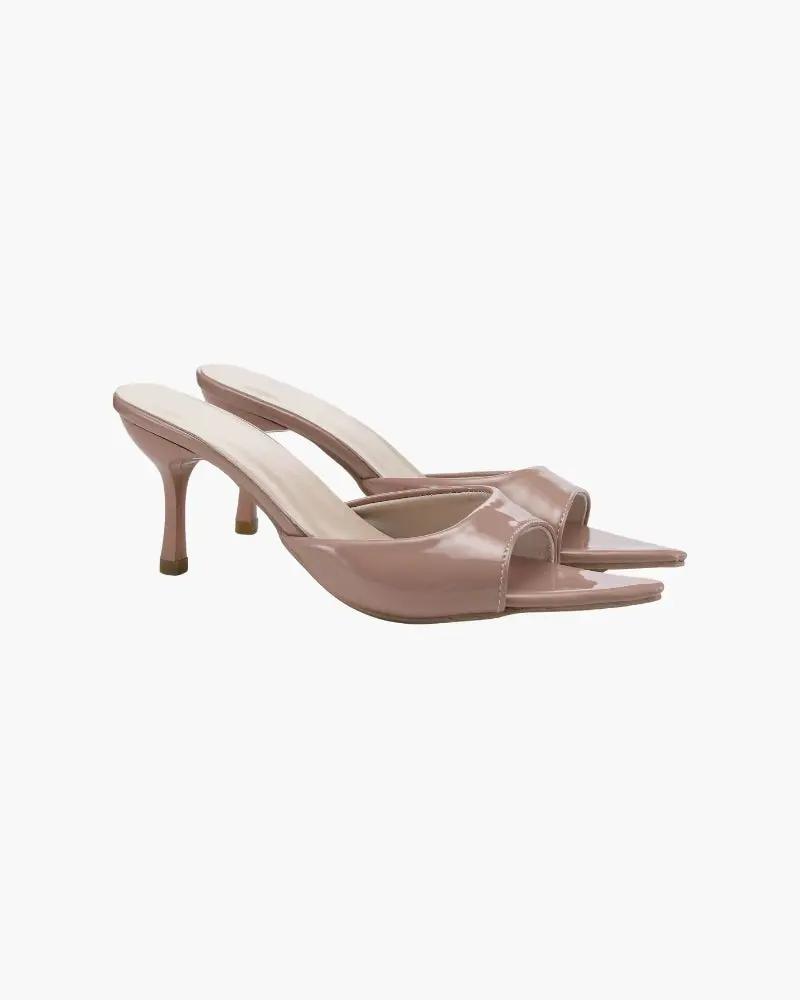Escarpins Gia Danoir Paris en cuir noir avec talons fins et design élégant, vue de face sur fond neutre.