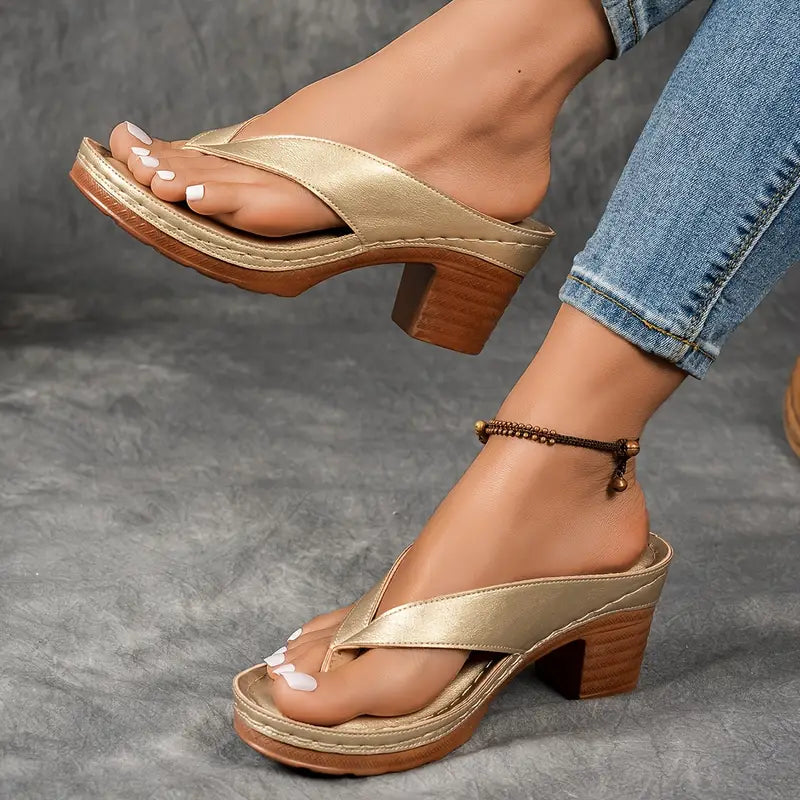 Sandales Danoir Paris en cuir noir, élégantes et confortables, avec semelle en caoutchouc, pour femmes.