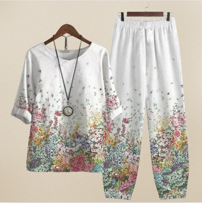 Ensemble chemise et pantalon Lilou de Danoir Paris, confortable et chic, porté sur mannequin, style décontracté élégant.