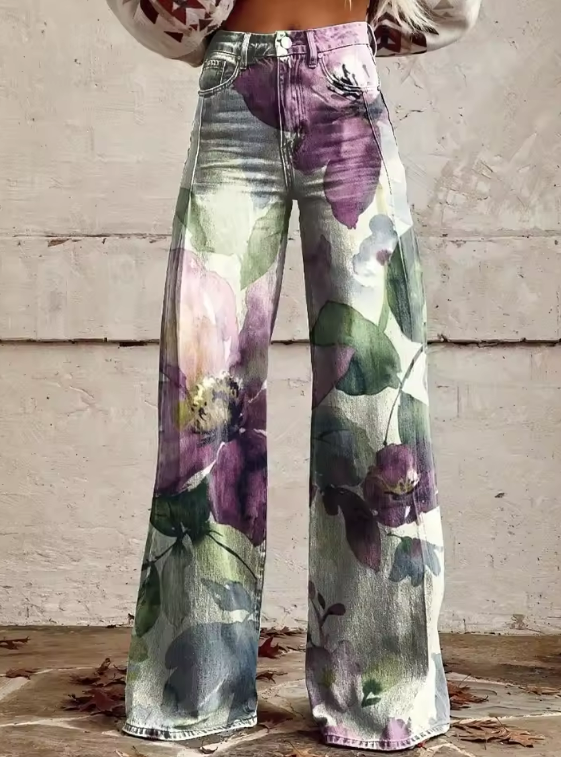 Pantalons boho rétro chic Alessia de Danoir Paris, style décontracté avec motifs tendance, portée sur une mannequin.