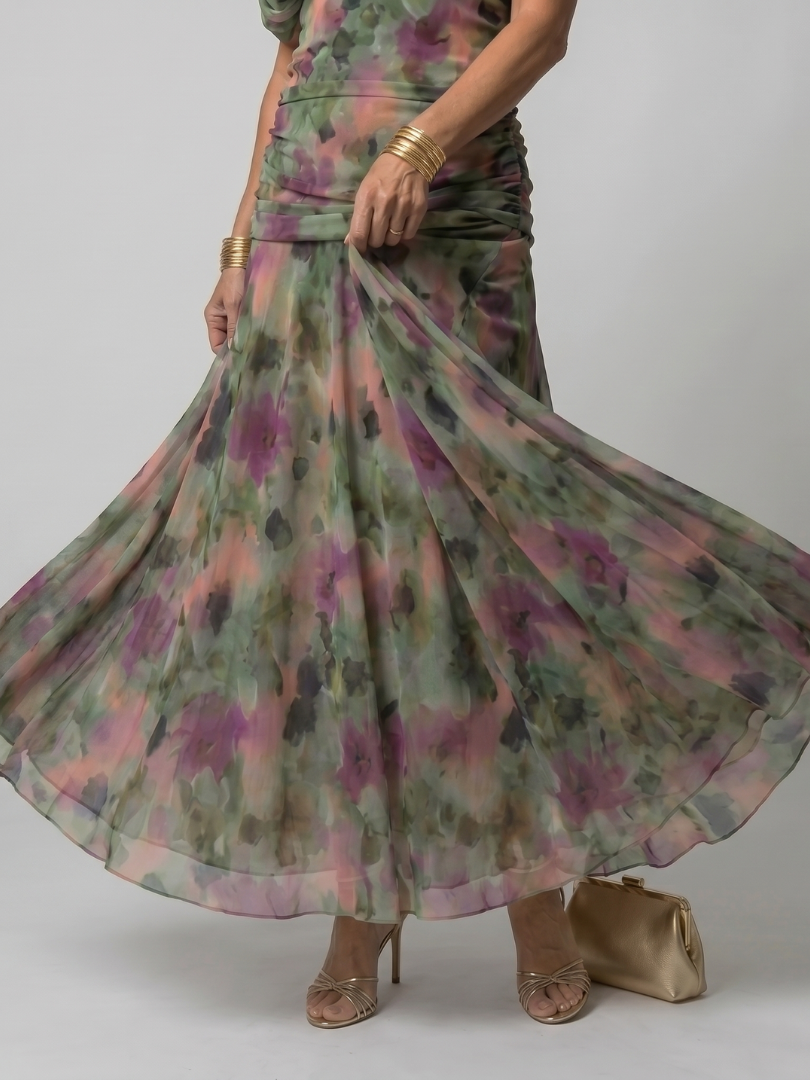 Robe midi fluide Danoir Paris couleur violette, à épaules dénudées, style élégant et féminin.