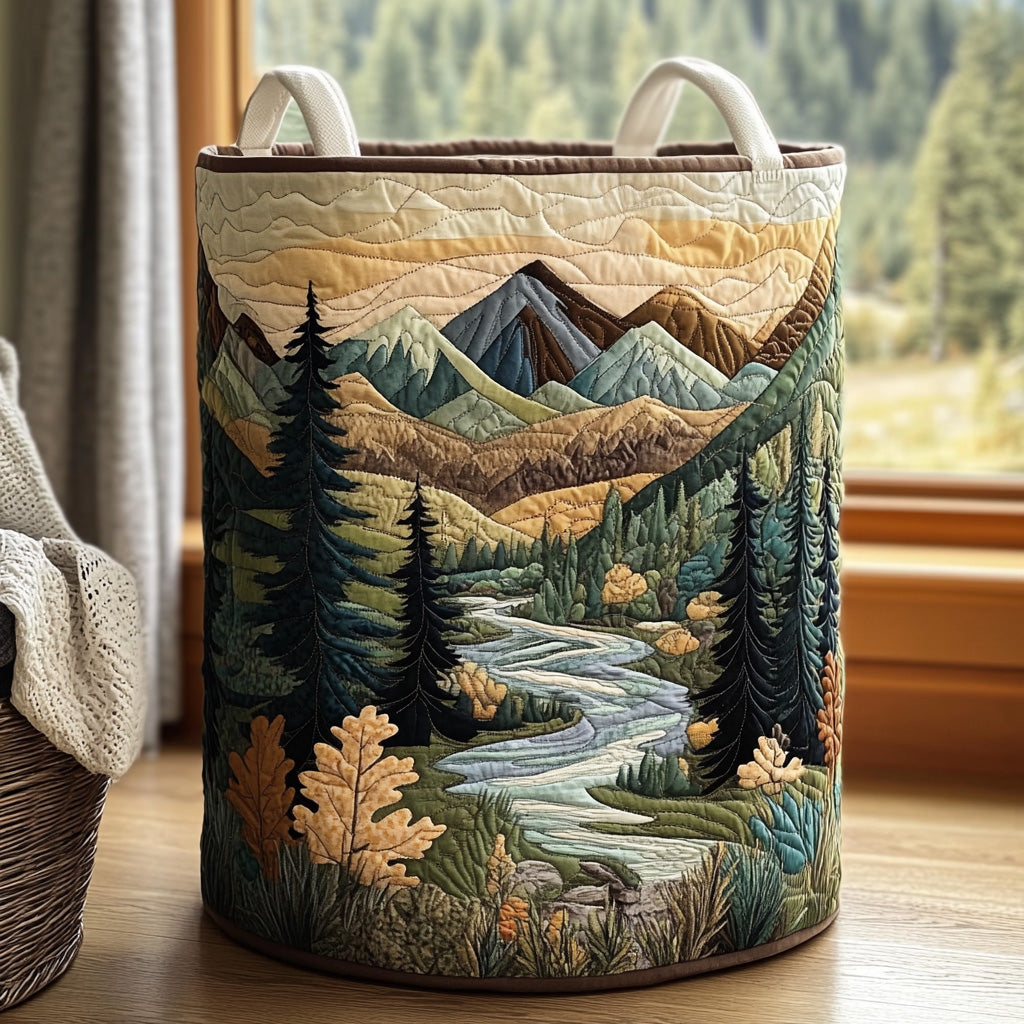 Panier à linge en quilting Forest Stream de Danoir Paris, panier de lavage en tissu doux avec motif forêt.