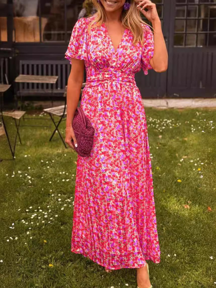 Robe longue fluide fleurie Élina de Danoir Paris, tissu léger avec motif floral, portée élégante et féminine.