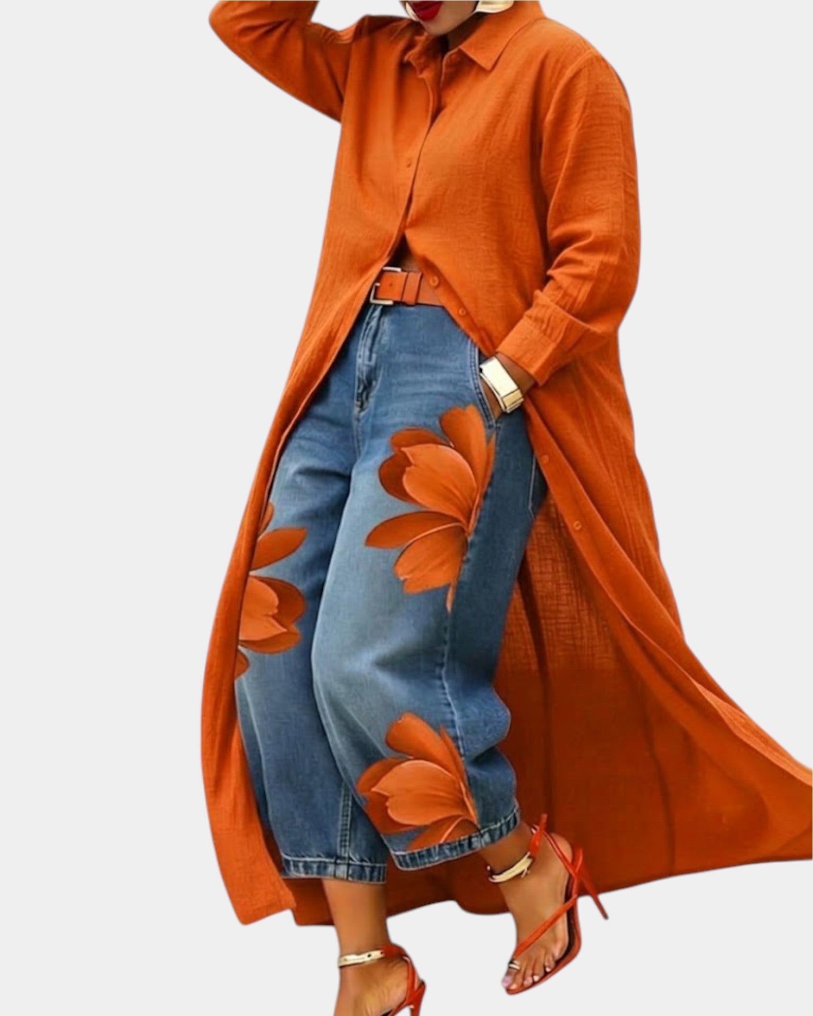 Veste en jean large Danoir Paris avec robe assortie, style décontracté, tissu denim bleu clair, ensemble élégant et confortable.