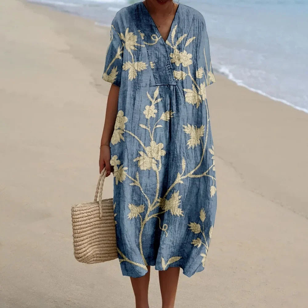Robe décontractée élégante Lowe par Danoir Paris, tissu fluide et coupe sophistiquée visible sur l'image.