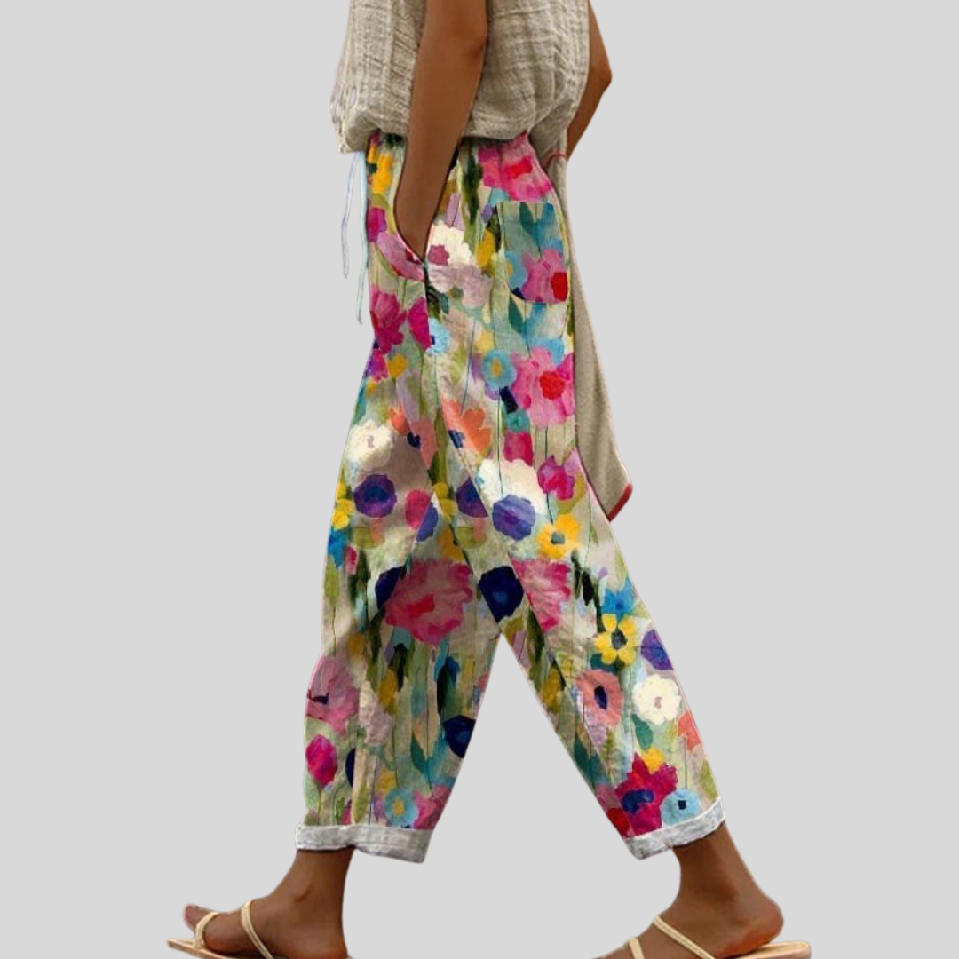 Pantalons décontractés quotidiens Danoir Paris en tissu léger, couleur neutre, avec coupe confortable et style simple.