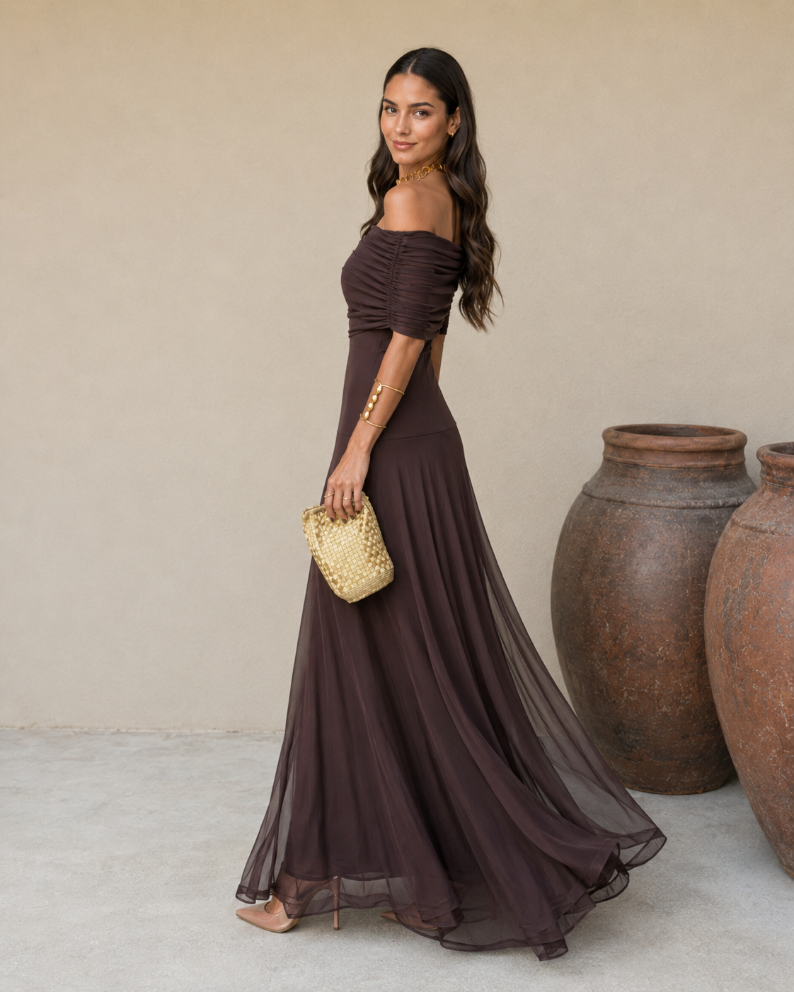 Robe Toledo marron Danoir Paris en tissu élégant, vue de face avec détails du design et coupe moderne.