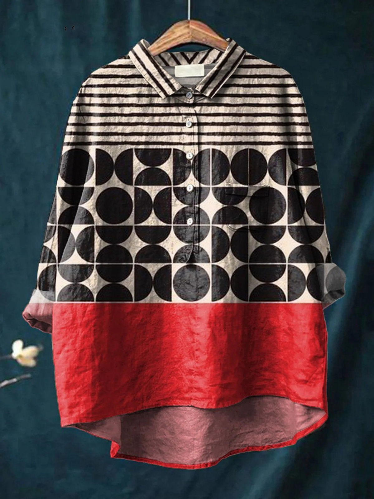 Chemise Tessa Danoir Paris à imprimé géométrique multicolore, vue de face, tissu léger et style moderne.