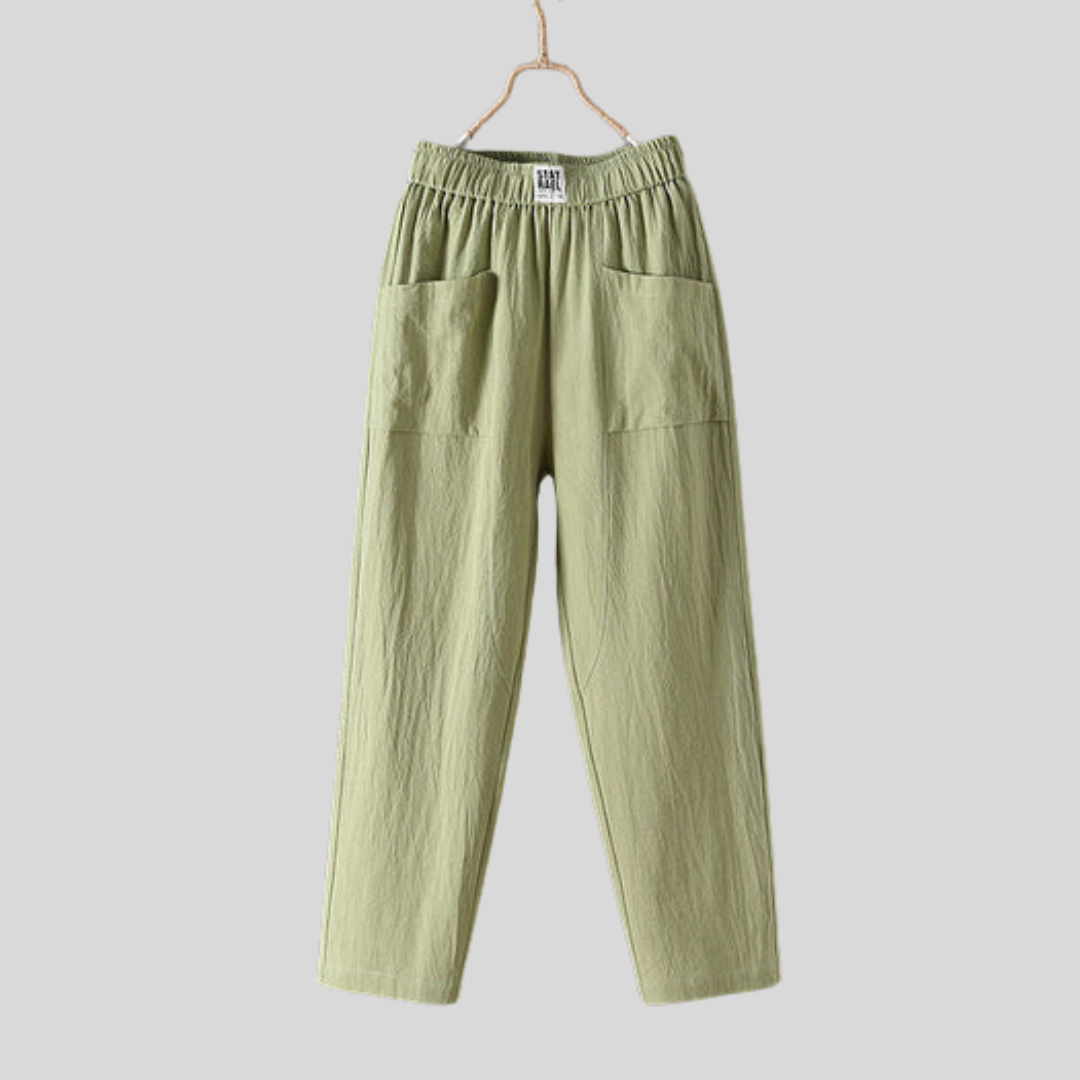 Pantalons relaxés Danoir Paris Alyra avec poches, tissu doux et confortable, coupe décontractée pour un style décontracté.