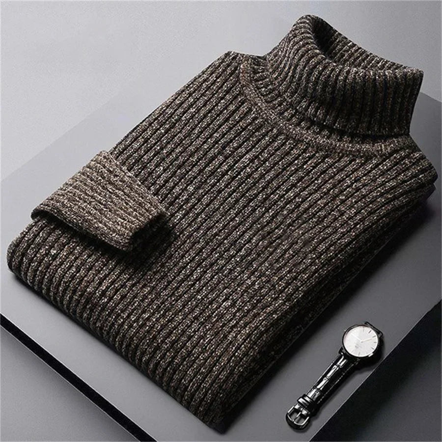 Pull col roulé pour homme Danoir Paris, en laine douce, porté sur un mannequin, couleur gris foncé.