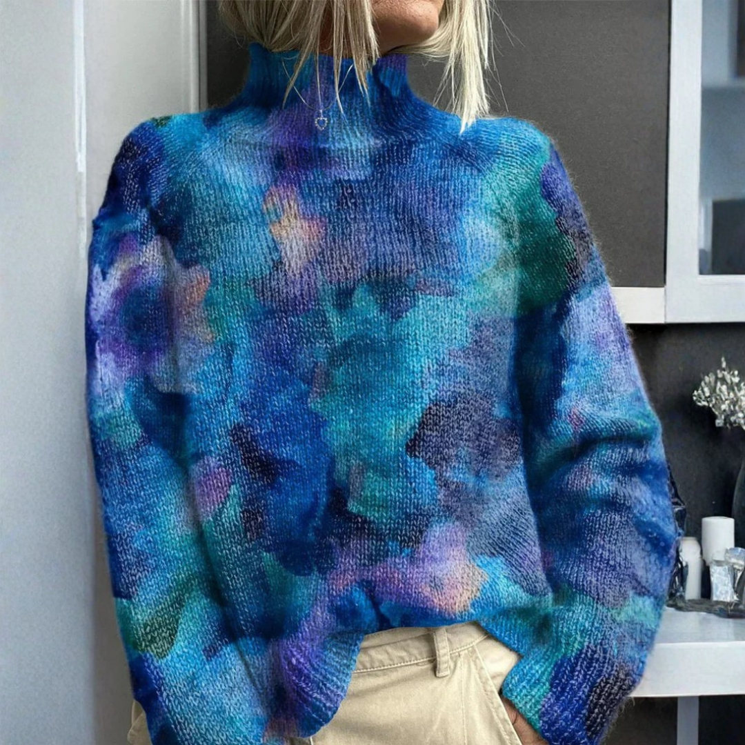 Pull à col roulé chaud et élégant de Danoir Paris, en laine douce, porté sur un mannequin avec fond neutre.