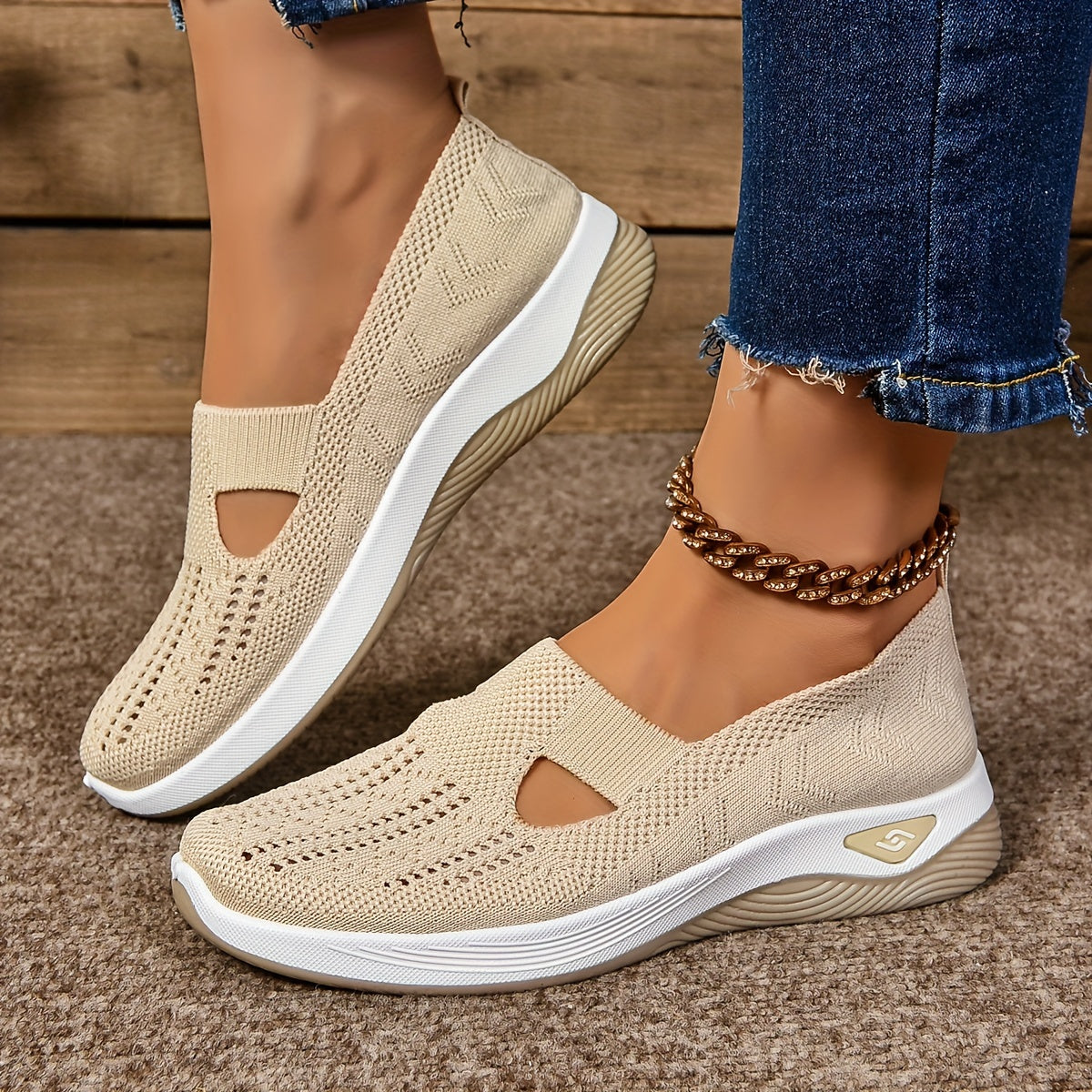 Chaussures antidérapantes Danoir Paris en cuir noir avec semelles offertes, adaptées pour la sécurité et le confort.