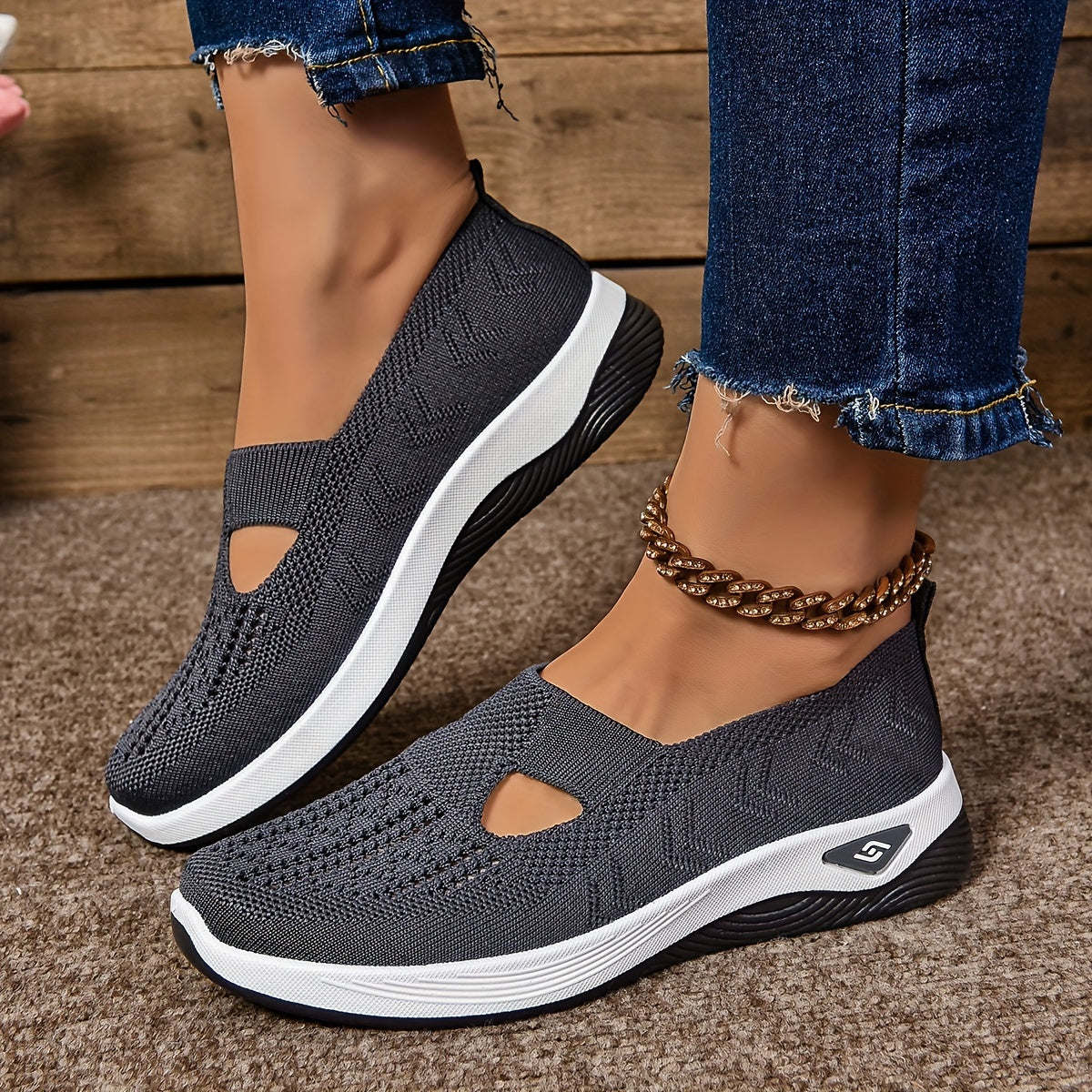Chaussures antidérapantes Danoir Paris avec semelles offertes, en cuir noir et semelle antidérapante pour confort et sécurité.