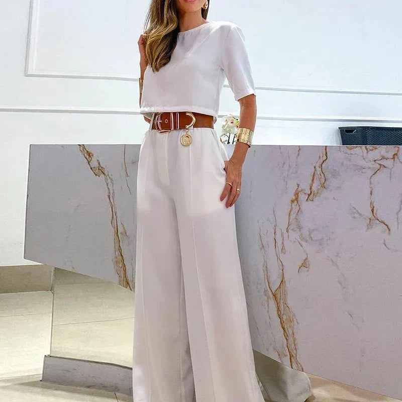 Ensemble décontracté pour femmes Danoir Paris, blouse à manches courtes et pantalon large en couleur unie pour toutes saisons.