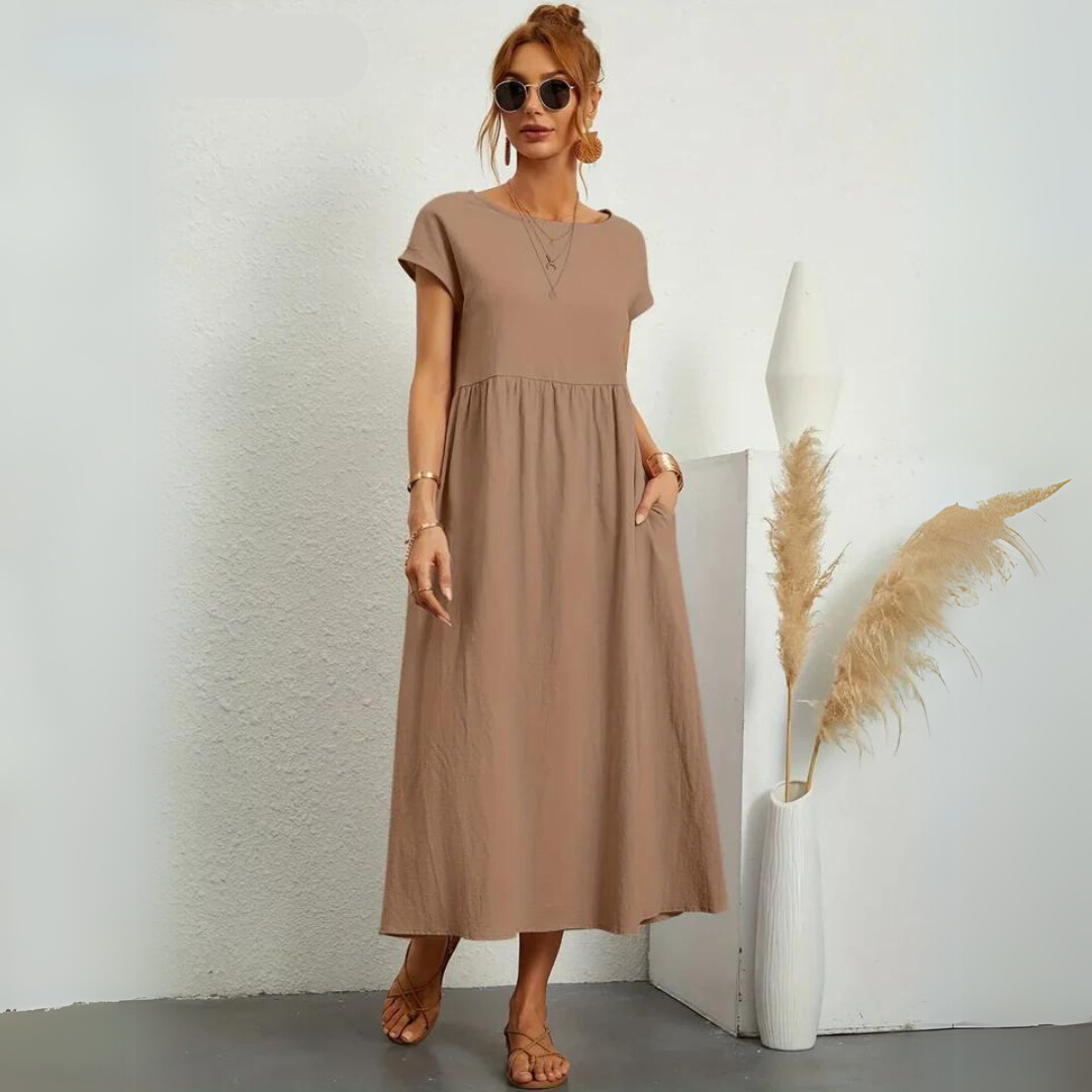 Robe midi décontractée en coton Isla pour femmes, marque Danoir Paris, longueur mi-mollet, tissu léger et confortable.