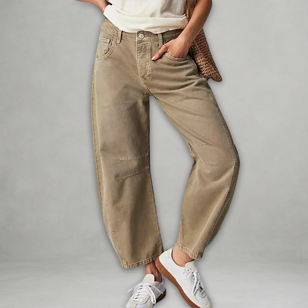 Pantalon femme Danoir Paris Sabri - Jeans baggy chic, coupe décontractée, denim bleu clair, style tendance.