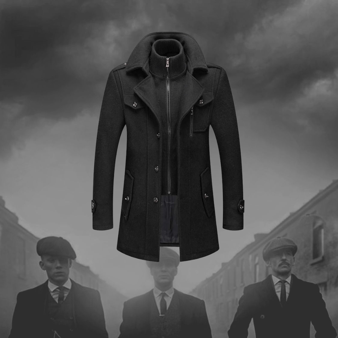 Veste d’hiver élégante Danoir Paris en laine noire avec col en fourrure, style chic et sophistiqué.