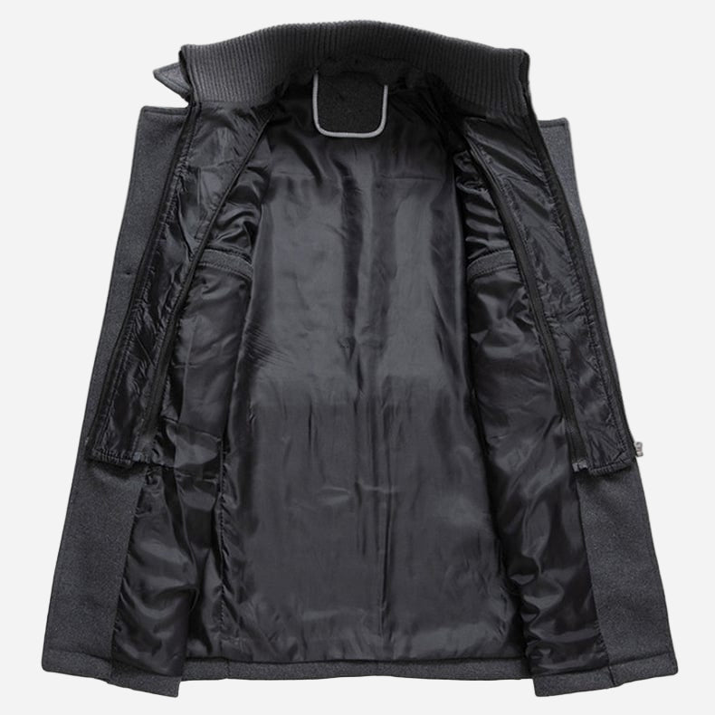 Veste d’hiver élégante Danoir Paris, coupe classique, matelassée, en tissu noir avec col en fausse fourrure, mode et chaud.