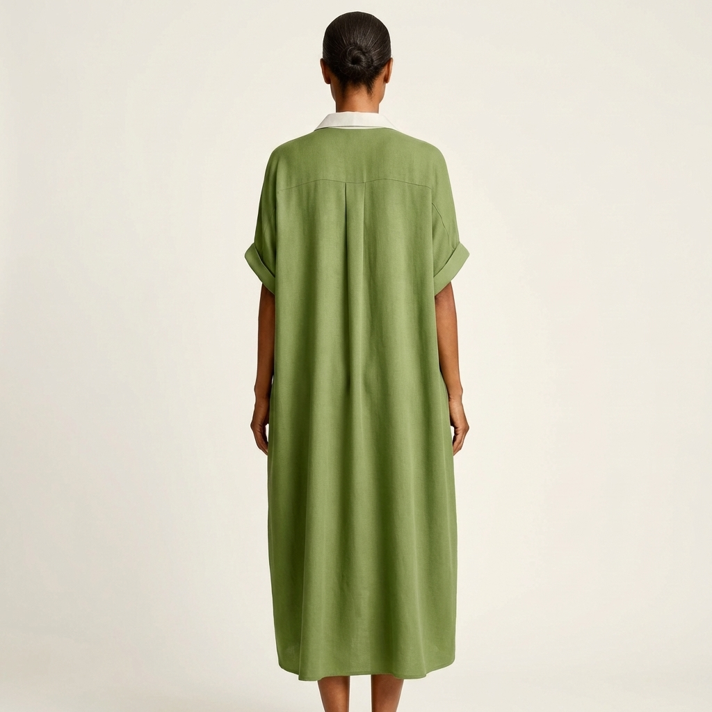 Kamira | Robe Maxi à Manches Courtes avec Col Contrasté et Boutons Frontal